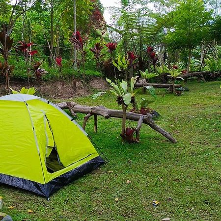 Tapian Asri Camp Hotell Bukittinggi Eksteriør bilde